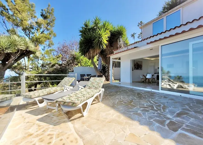 アパート Another Day In Paradise *