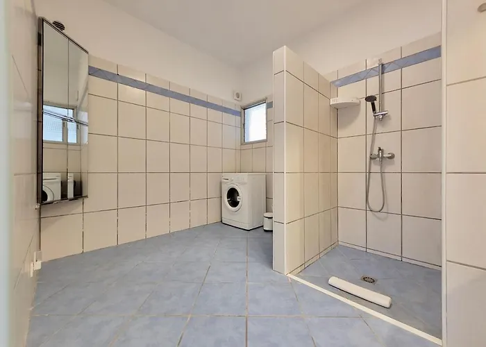 Another Day In Paradise * サンタ・ウルスラ