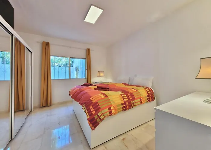 Another Day In Paradise דירה