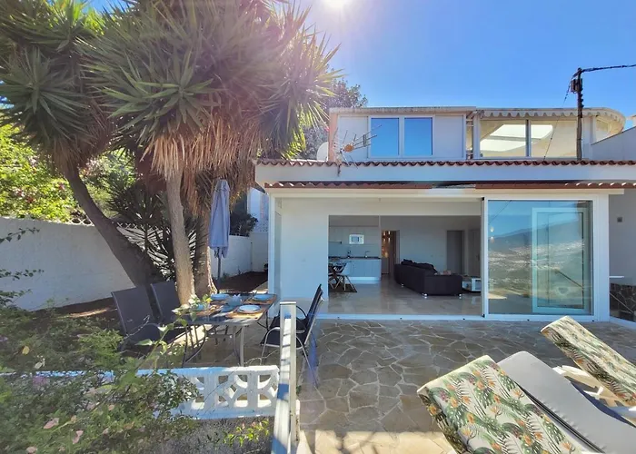 Daire Another Day In Paradise *